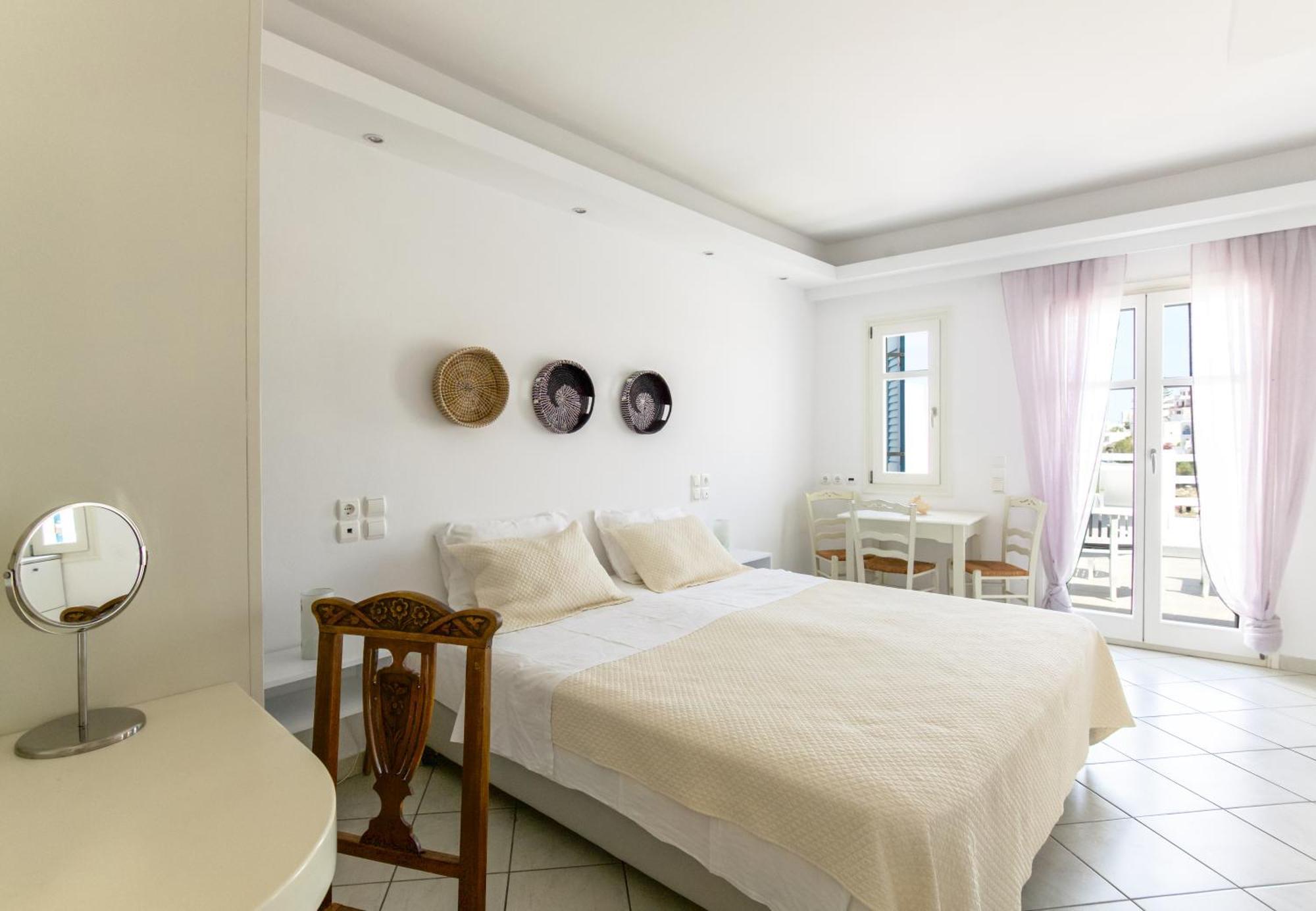 Alexandros Apartments Náoussa Extérieur photo